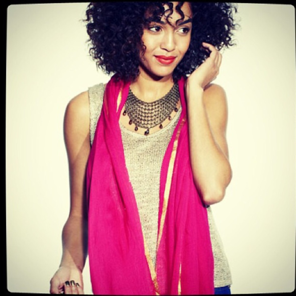 Scarf 🧣 - Picture 3 of 8